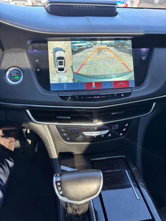 2017 Cadillac CT6 - Image 9 of 10