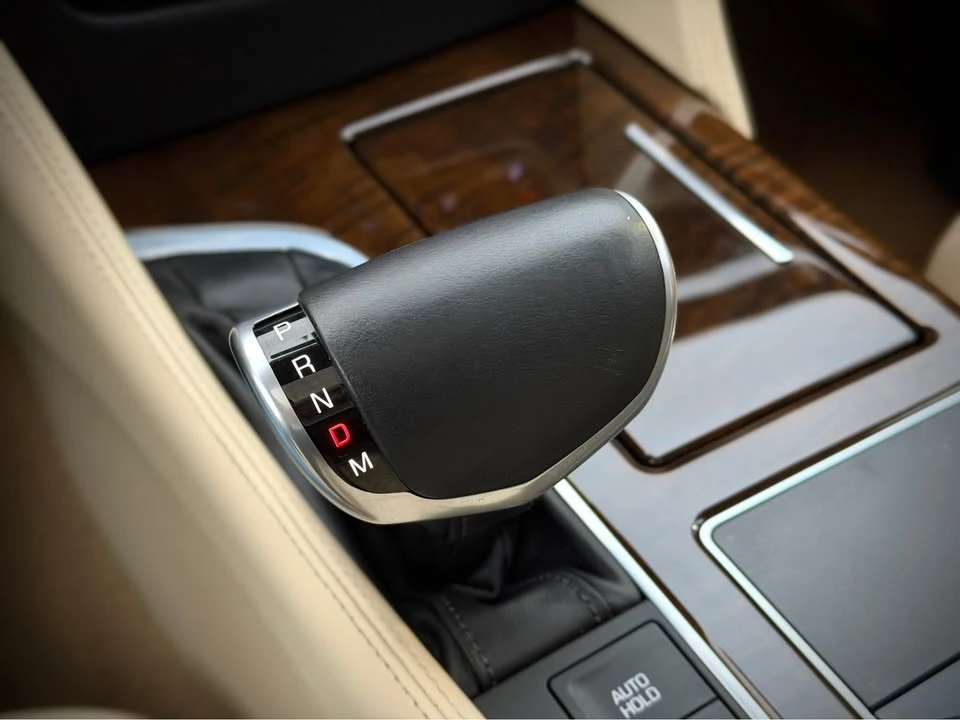 2017 Cadillac CT6 - Image 16 of 20