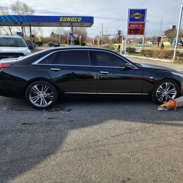 2017 Cadillac CT6 - Image 7 of 8
