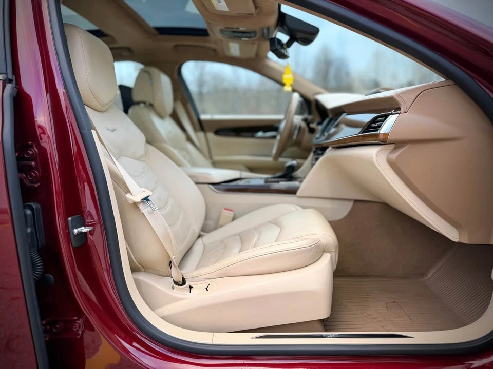 2017 Cadillac CT6 - Image 17 of 20
