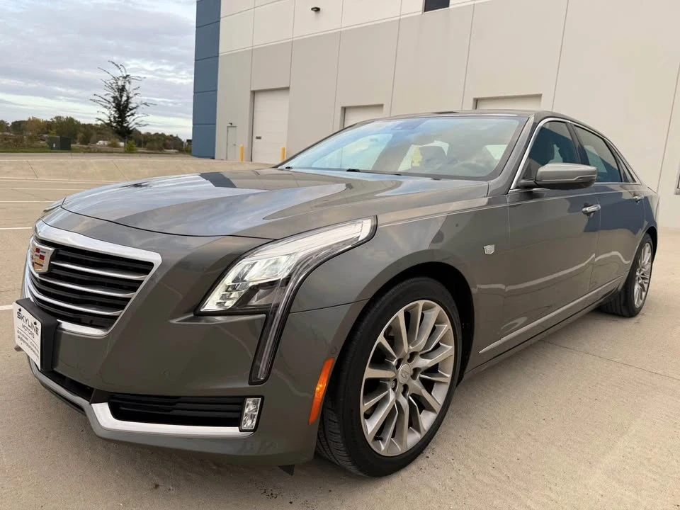 2017 Cadillac CT6 - Image 2 of 20