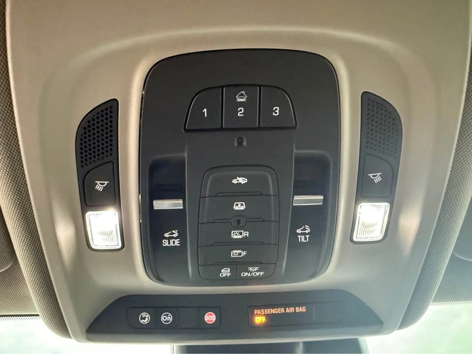 2017 Cadillac CT6 - Image 19 of 20