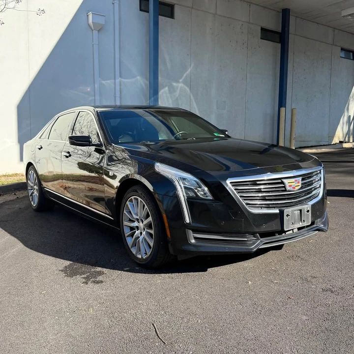 2017 Cadillac CT6 - Image 2 of 15
