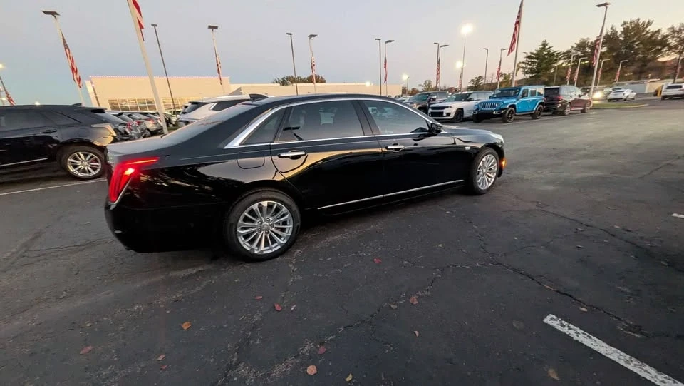 2017 Cadillac CT6 - Image 7 of 9