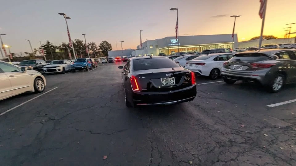 2017 Cadillac CT6 - Image 8 of 9