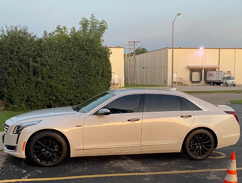 2017 Cadillac CT6 - Image 3 of 9