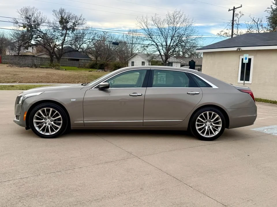 2017 Cadillac CT6 - Image 5 of 18
