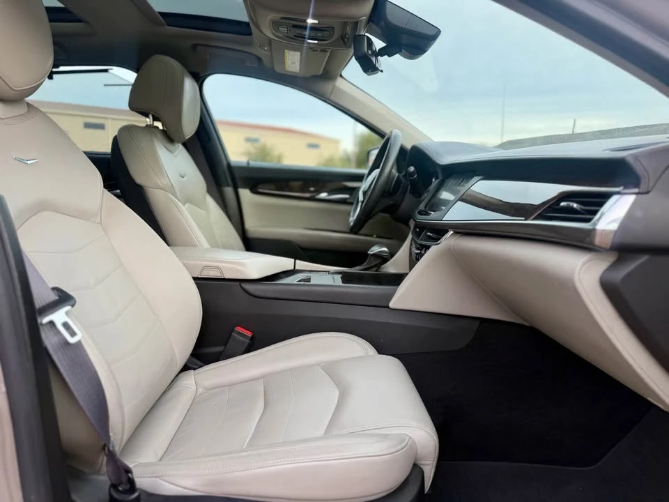 2017 Cadillac CT6 - Image 12 of 18