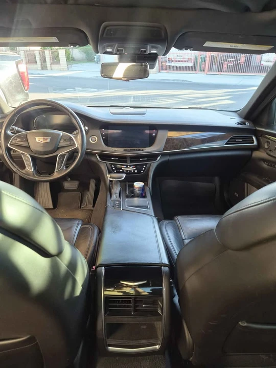 2017 Cadillac CT6 - Image 4 of 9