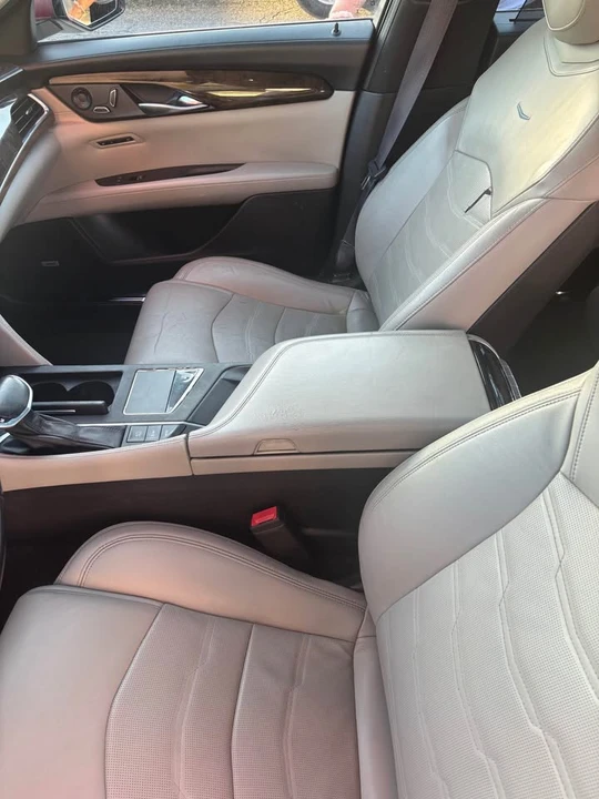 2017 Cadillac CT6 - Image 12 of 16