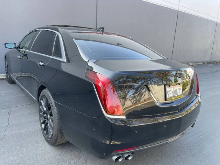 2017 Cadillac CT6 - Image 5 of 17