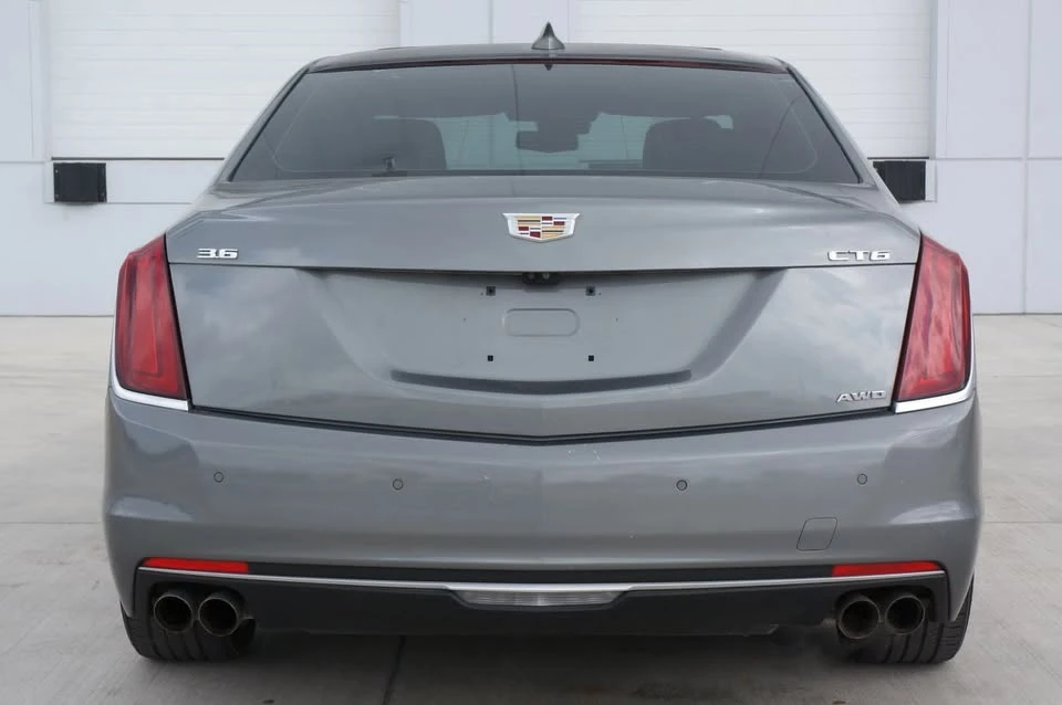 2017 Cadillac CT6 - Image 10 of 19