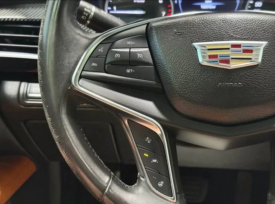 2017 Cadillac CT6 - Image 9 of 17