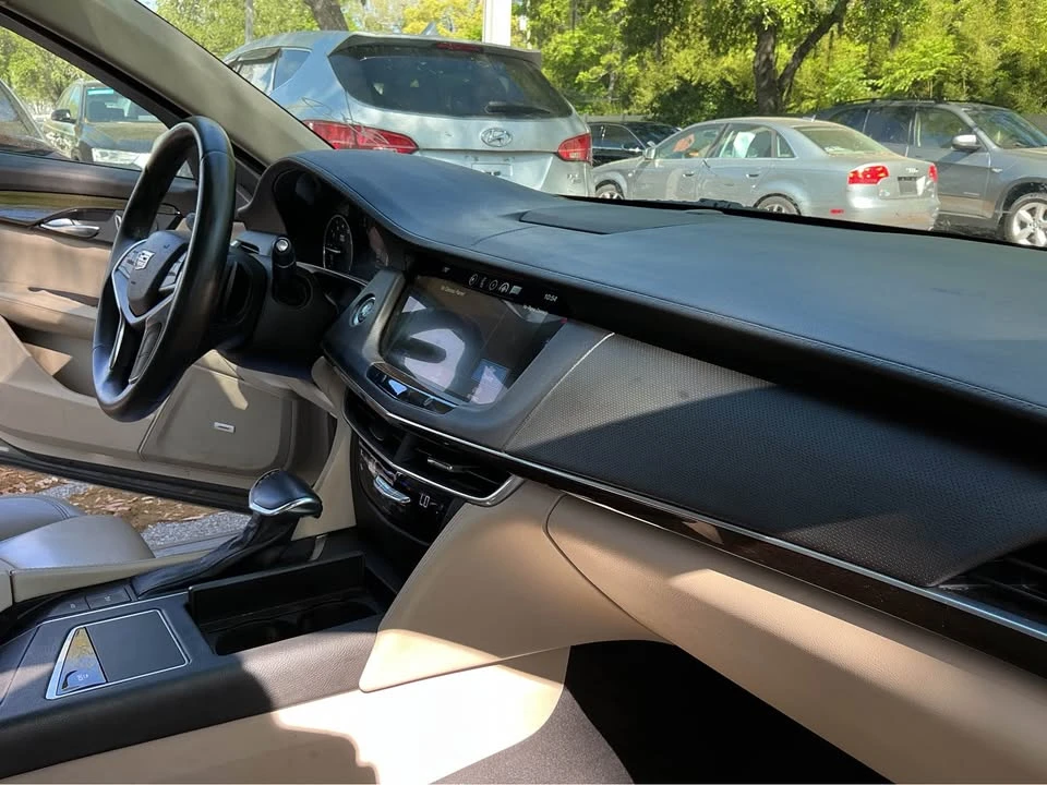 2017 Cadillac CT6 - Image 10 of 13