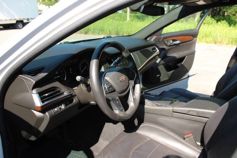 2017 Cadillac CT6 - Image 15 of 18