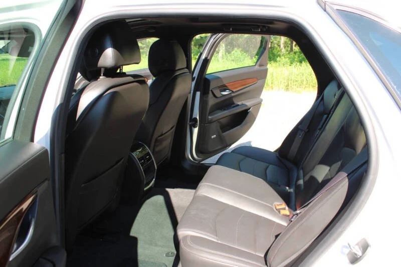 2017 Cadillac CT6 - Image 18 of 18
