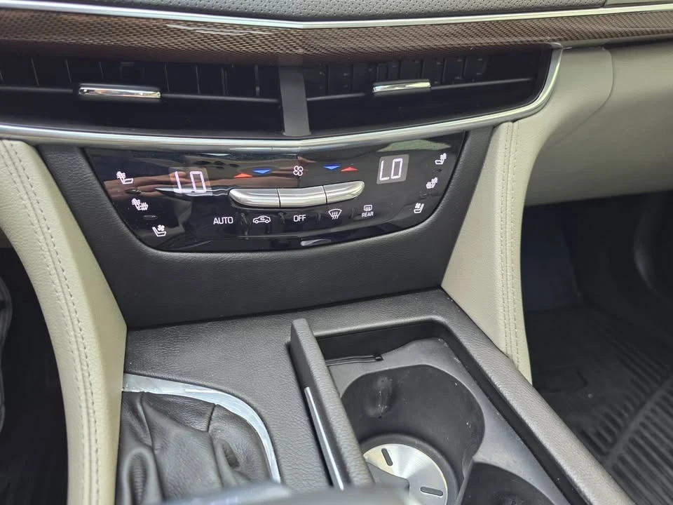 2017 Cadillac CT6 - Image 13 of 19
