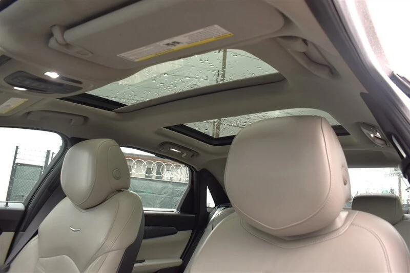 2017 Cadillac CT6 - Image 11 of 18