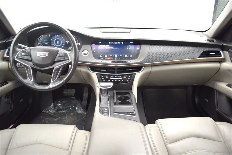 2017 Cadillac CT6 - Image 13 of 18