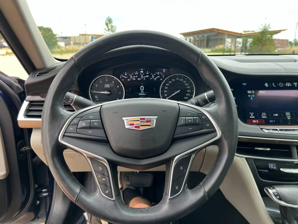 2017 Cadillac CT6 - Image 11 of 14