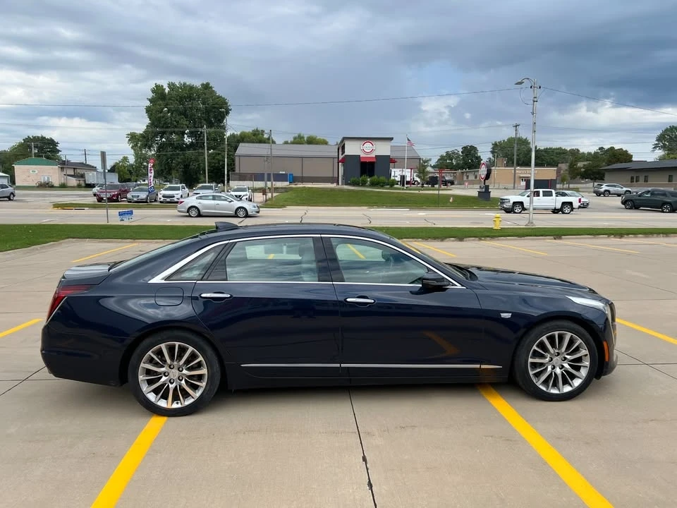 2017 Cadillac CT6 - Image 3 of 14