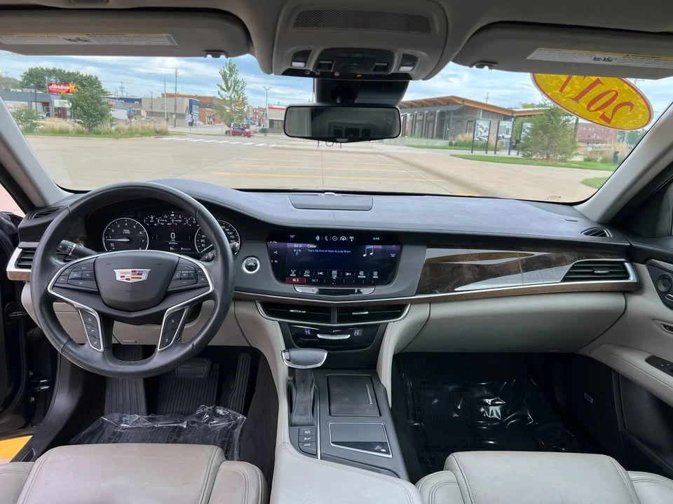 2017 Cadillac CT6 - Image 10 of 14