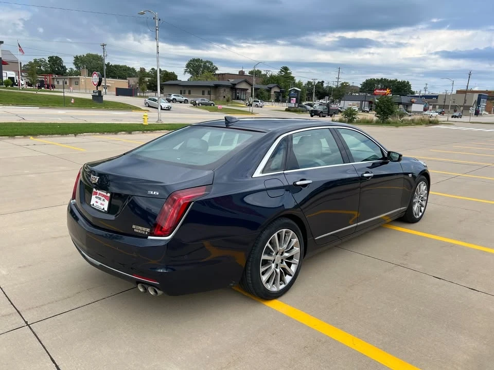 2017 Cadillac CT6 - Image 4 of 14