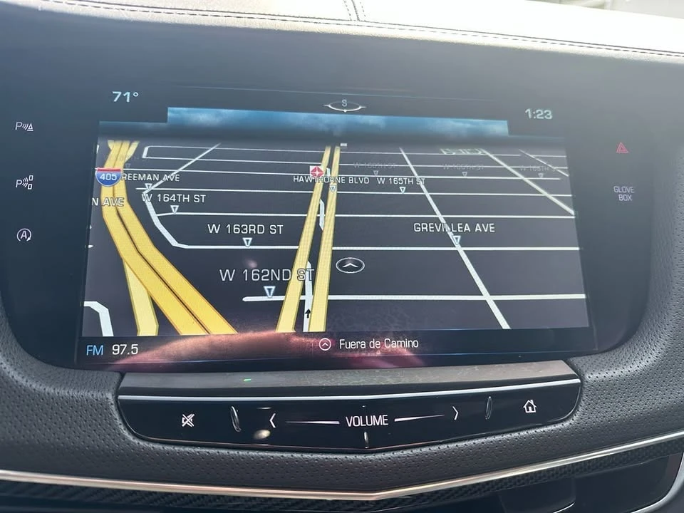 2017 Cadillac CT6 - Image 11 of 20