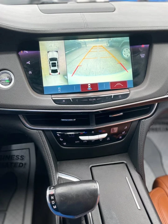 2017 Cadillac CT6 - Image 10 of 11