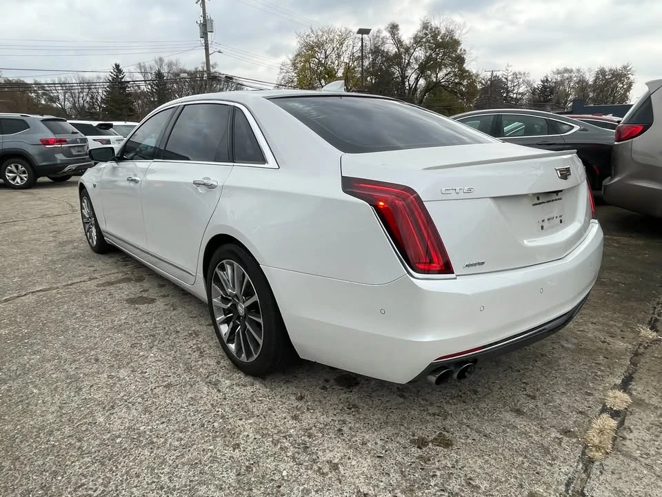 2017 Cadillac CT6 - Image 6 of 11