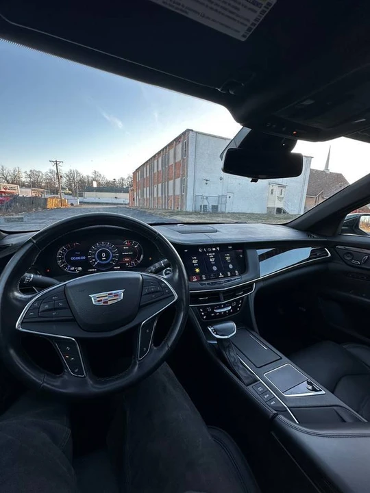 2017 Cadillac CT6 - Image 11 of 12