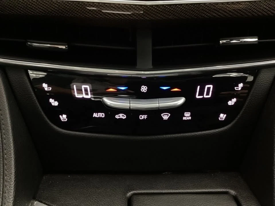 2017 Cadillac CT6 - Image 15 of 20