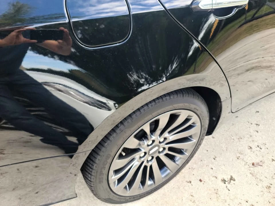 2017 Cadillac CTS 3rd Gen - Image 6 of 9