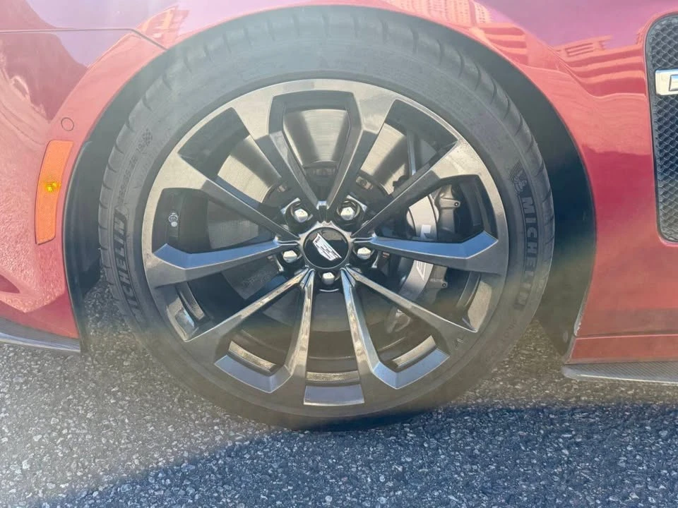 2017 Cadillac CTS-V 3rd Gen - Image 11 of 19