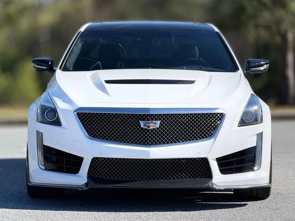 2017 Cadillac CTS-V 3rd Gen - Image 2 of 20