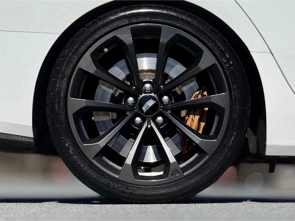 2017 Cadillac CTS-V 3rd Gen - Image 19 of 20