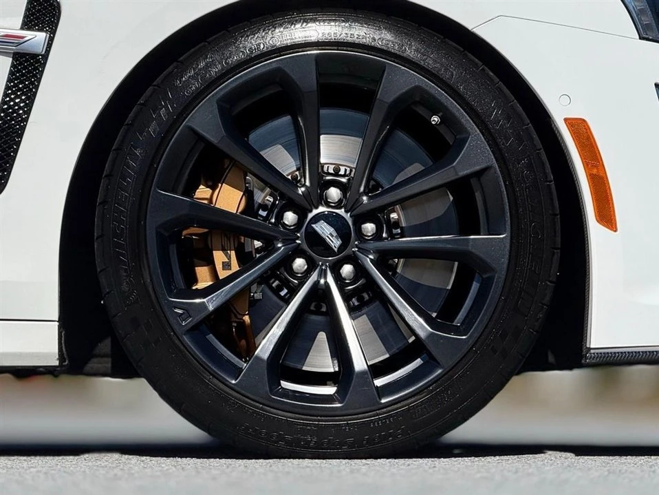 2017 Cadillac CTS-V 3rd Gen - Image 20 of 20