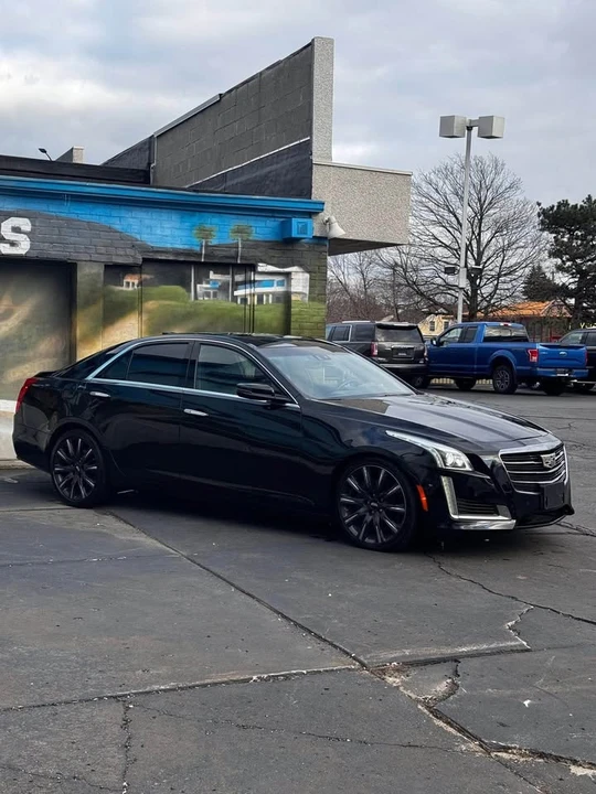 2017 Cadillac CTS-V 3rd Gen - Image 3 of 10