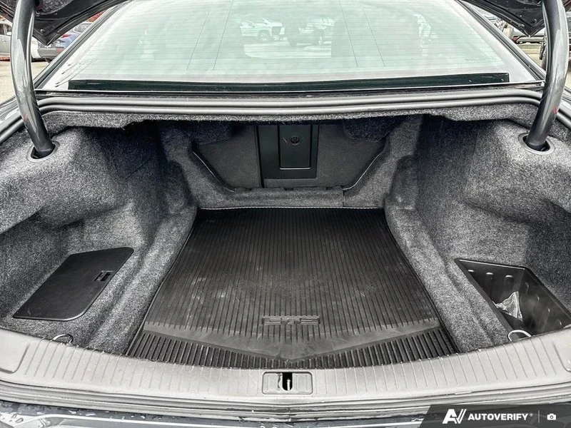2017 Cadillac CTS 3rd Gen - Image 5 of 19