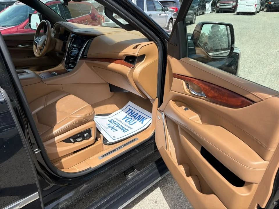 2017 Cadillac Escalade 4th Gen - Image 12 of 15