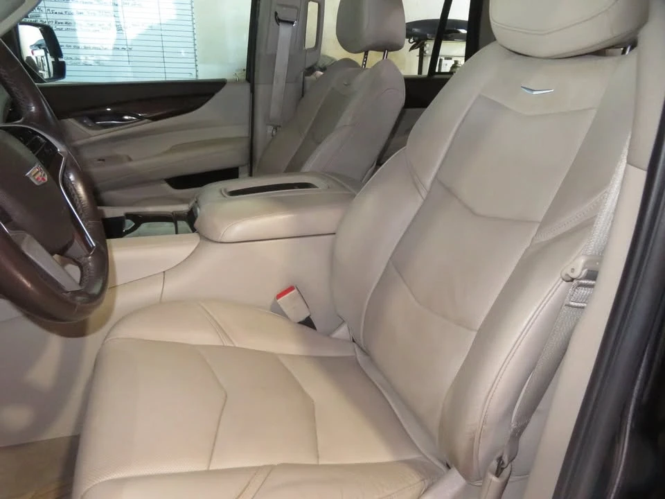 2017 Cadillac Escalade 4th Gen - Image 19 of 20
