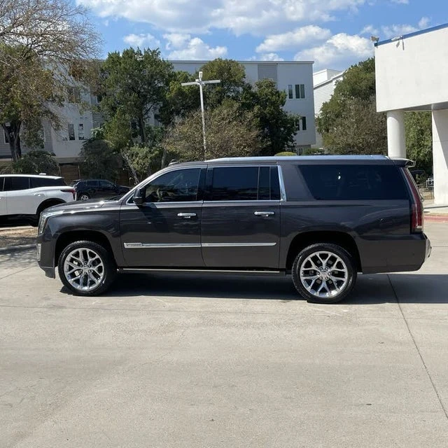 2017 Cadillac Escalade 4th Gen - Image 3 of 20