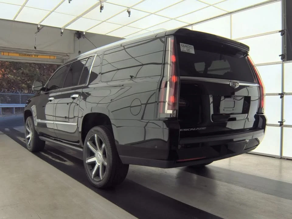 2017 Cadillac Escalade 4th Gen - Image 2 of 5
