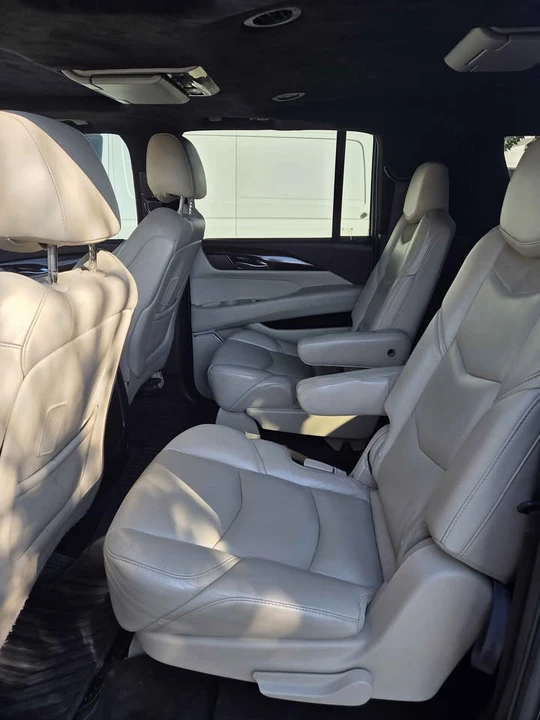 2017 Cadillac Escalade 4th Gen - Image 6 of 9