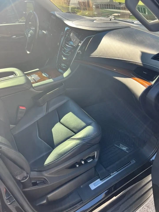 2017 Cadillac Escalade 4th Gen - Image 5 of 14