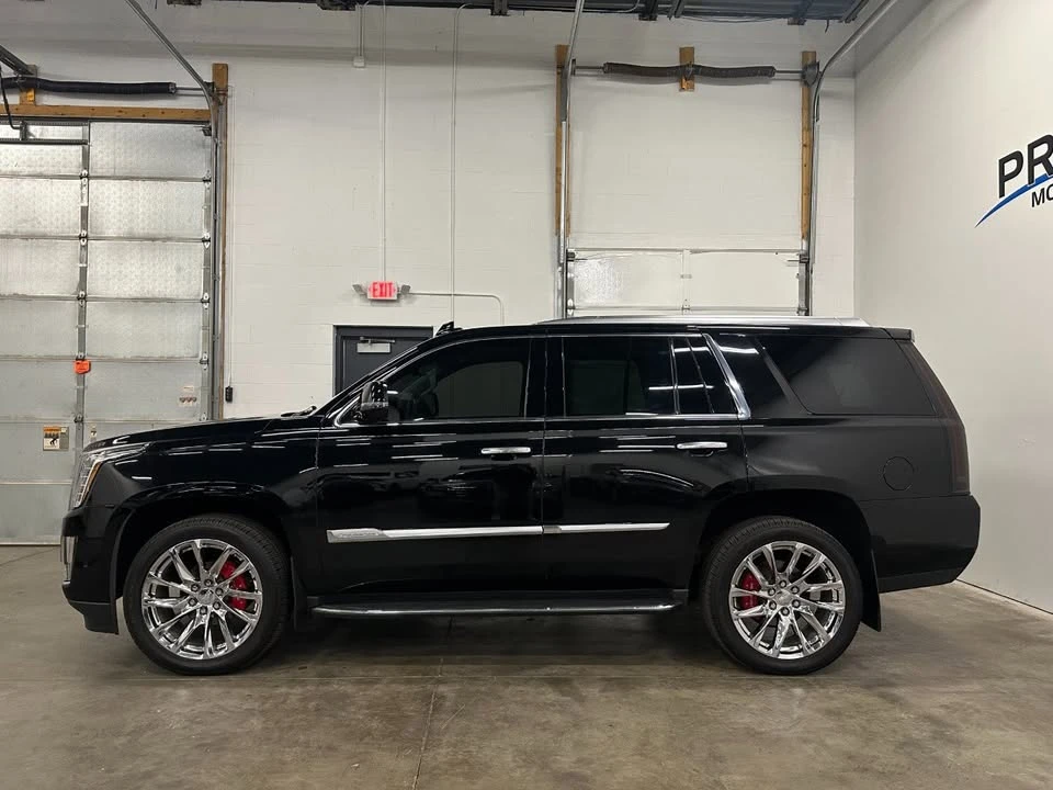2017 Cadillac Escalade 4th Gen - Image 2 of 17