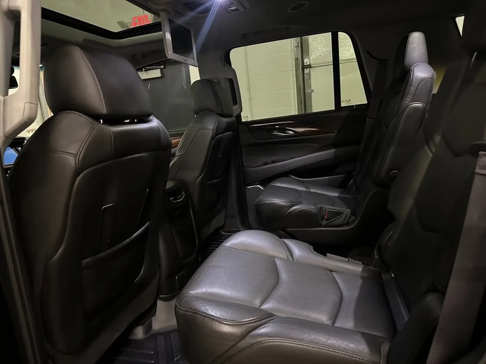 2017 Cadillac Escalade 4th Gen - Image 14 of 17