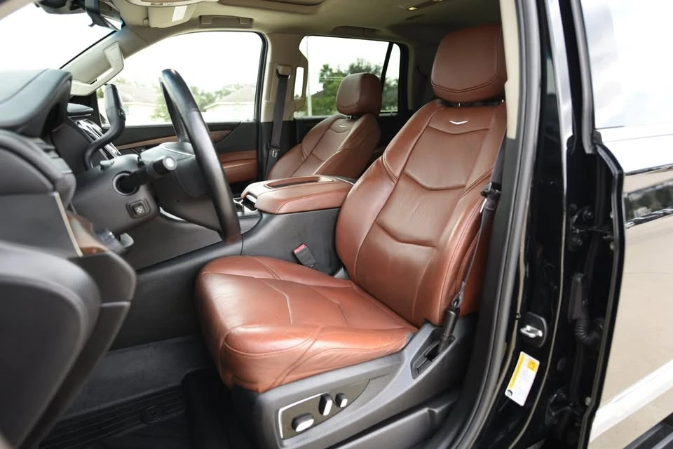 2017 Cadillac Escalade 4th Gen - Image 11 of 18