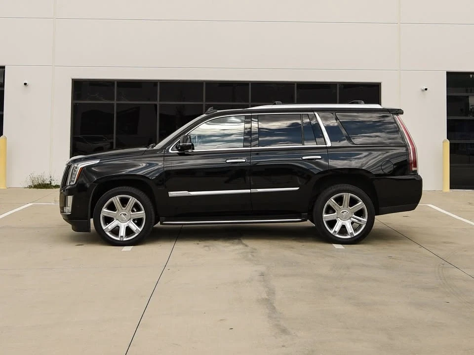 2017 Cadillac Escalade 4th Gen - Image 7 of 18