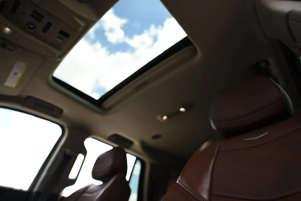2017 Cadillac Escalade 4th Gen - Image 18 of 18